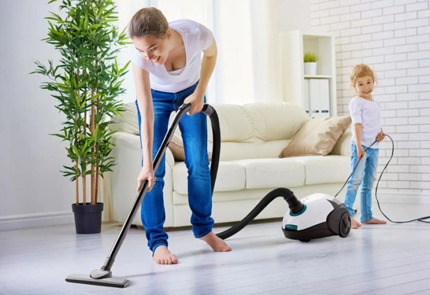 Odkurzacz ELDOM OS900 Pegaz 700W - obrazek 4